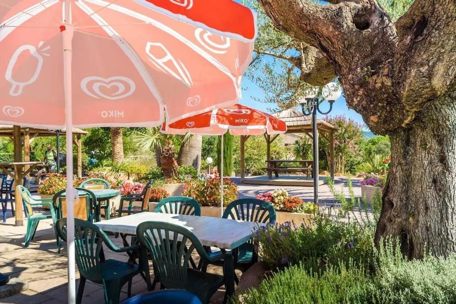 Mobile Home 6-Pers Camping Lei Suves-Cotes D'Azur-Including Airco Roquebrune-sur Argens Zewnętrze zdjęcie