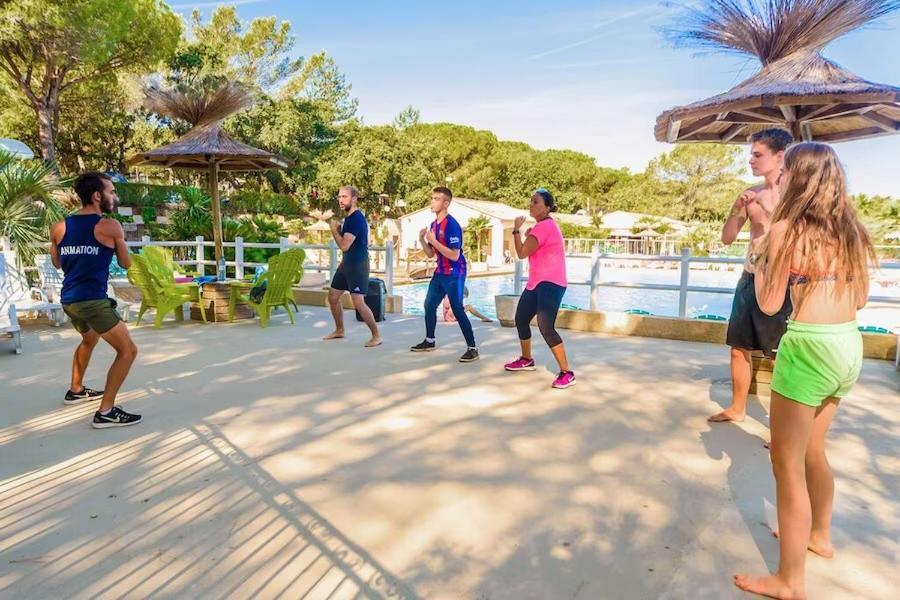 Mobile Home 6-Pers Camping Lei Suves-Cotes D'Azur-Including Airco Roquebrune-sur Argens Zewnętrze zdjęcie
